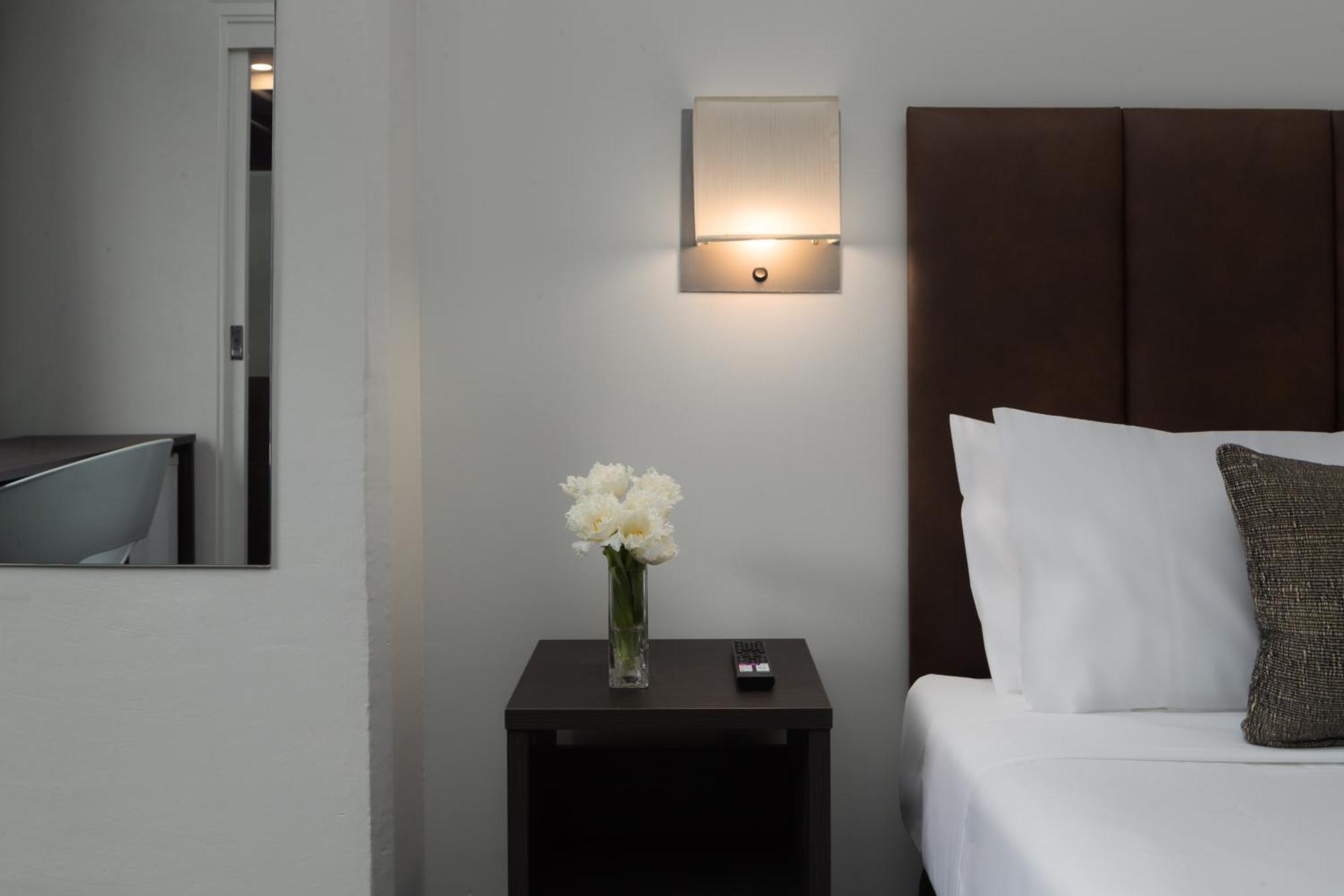 Mercure Welcome Melbourne Exterior photo
