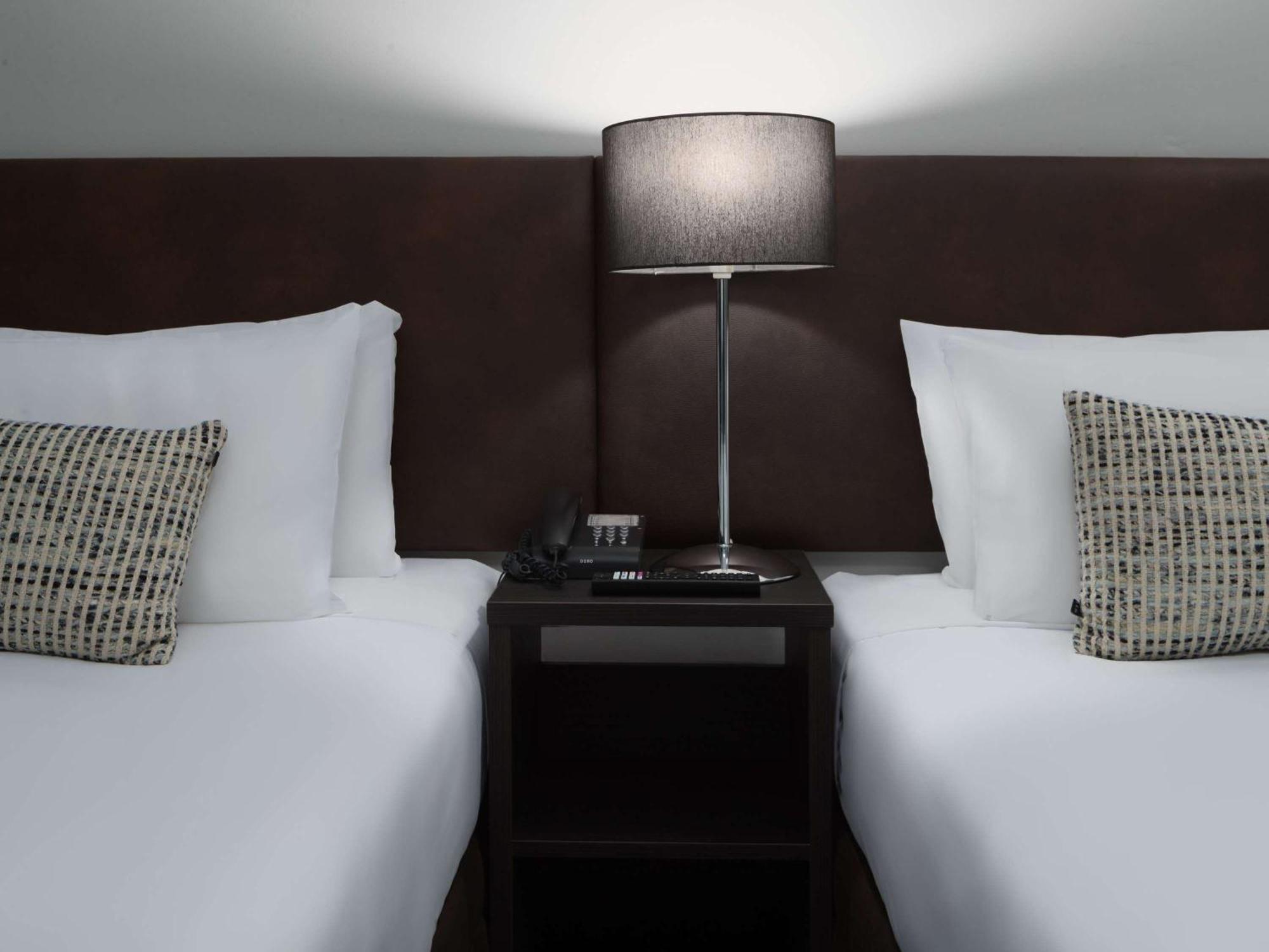 Mercure Welcome Melbourne Exterior photo